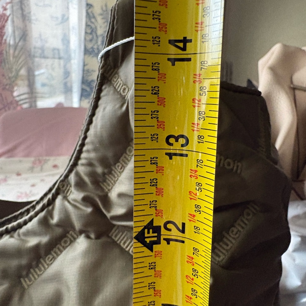 Lululemon extra large tote - Picture 8 of 10